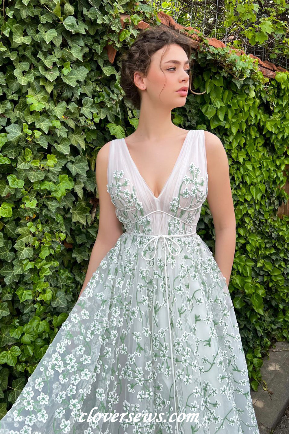 Green Embroidery Tulle V-neck Sleeveless Elegant Charming Spring Dresses, CP1141