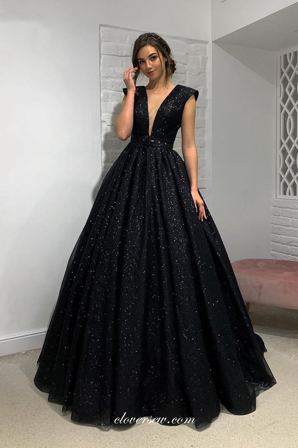 Black Beaded Sequin Tulle Deep V-neck Sleeveless Long Prom Dresses, CP0925